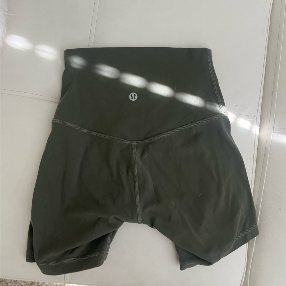 Lululemon align biker shorts in olive. size 0
